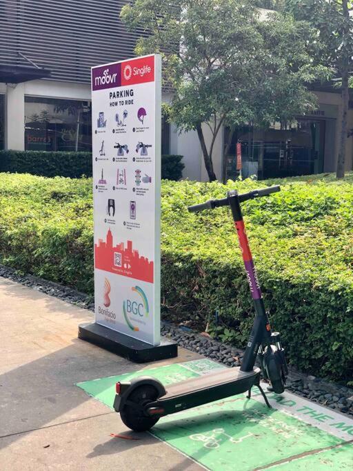Uptown Parksuites Bgc Family 2bed 1br Balcony, Netflix